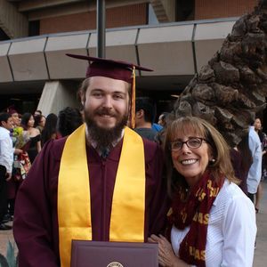 Meet your Posher, Debi